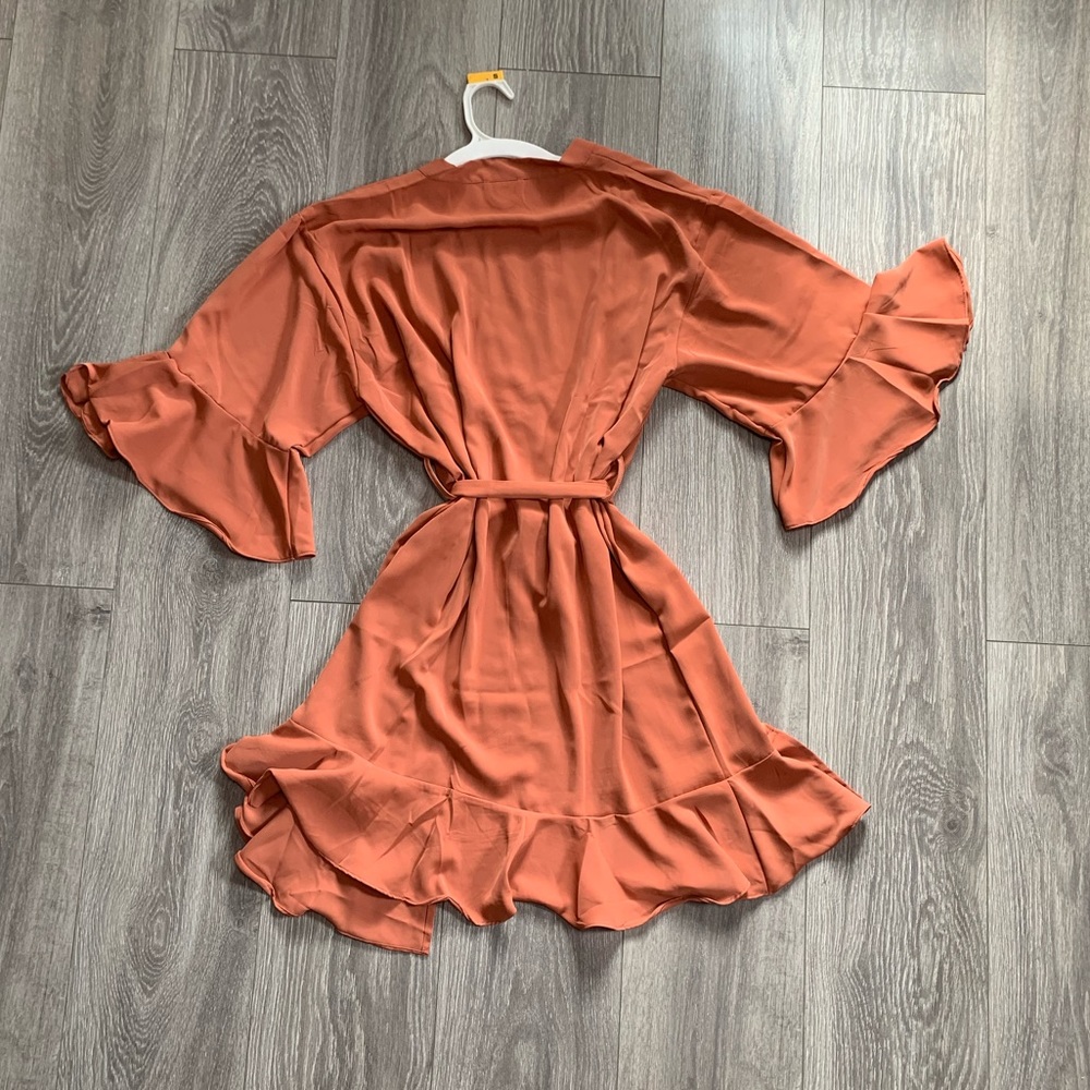 Women’s Robe - Picture 8 of 10